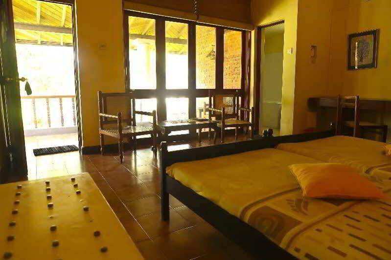 Yoho Rivi Ras Hotel 拉维尼亚山 外观 照片